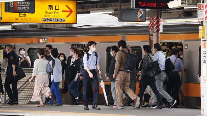 Рекорден брой нови случаи на COVID-19 в Токио